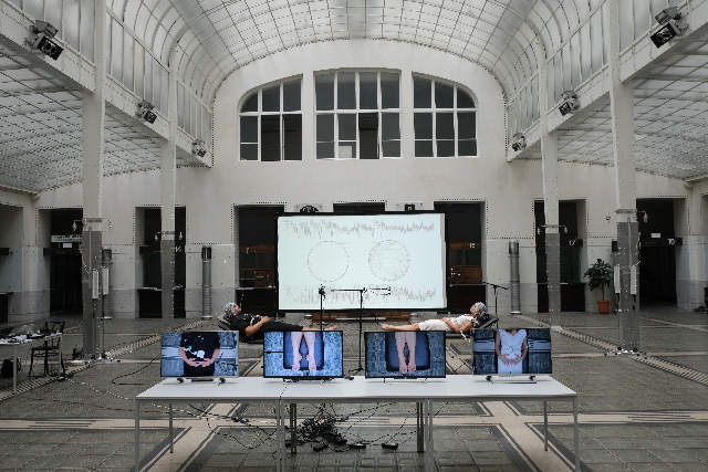 ZERO ACTION IN THE SAVINGS BANK