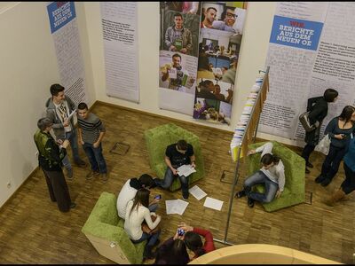 Wir. Berichte aus dem neuen OE