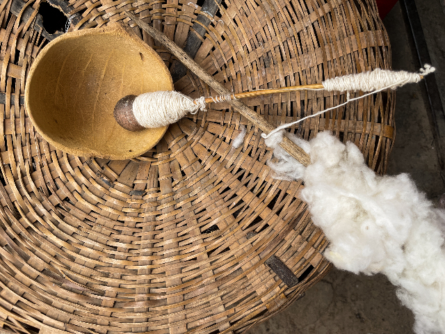 INTRA: SPINNING STORIES - LIVING ARCHIVES