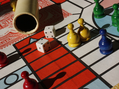 Spiele und Spielmittel im Sammlungskontext, Konzeption einer Forschungsdatenbank anhand der materiellen Kultur des Brettspiels